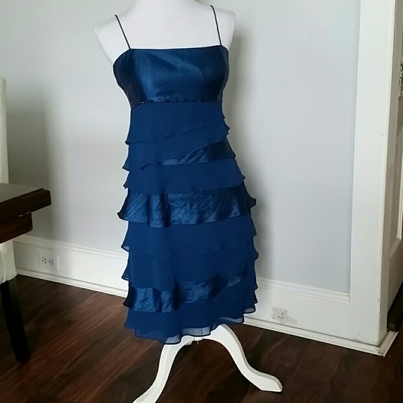 Mother of the bride dress - Picture 2 of 3